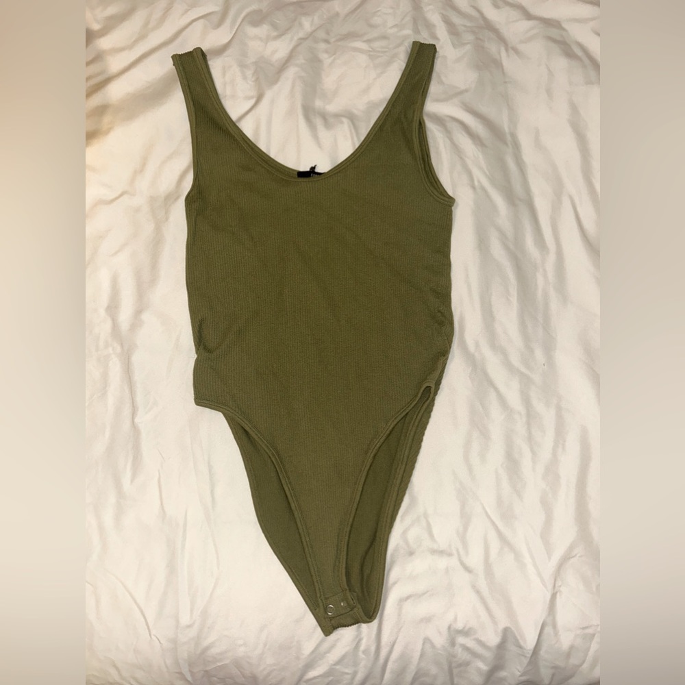 💚forever 21 bodysuit💚